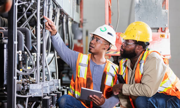 Best Affordable Emergency Electrician  in Vale, OR
